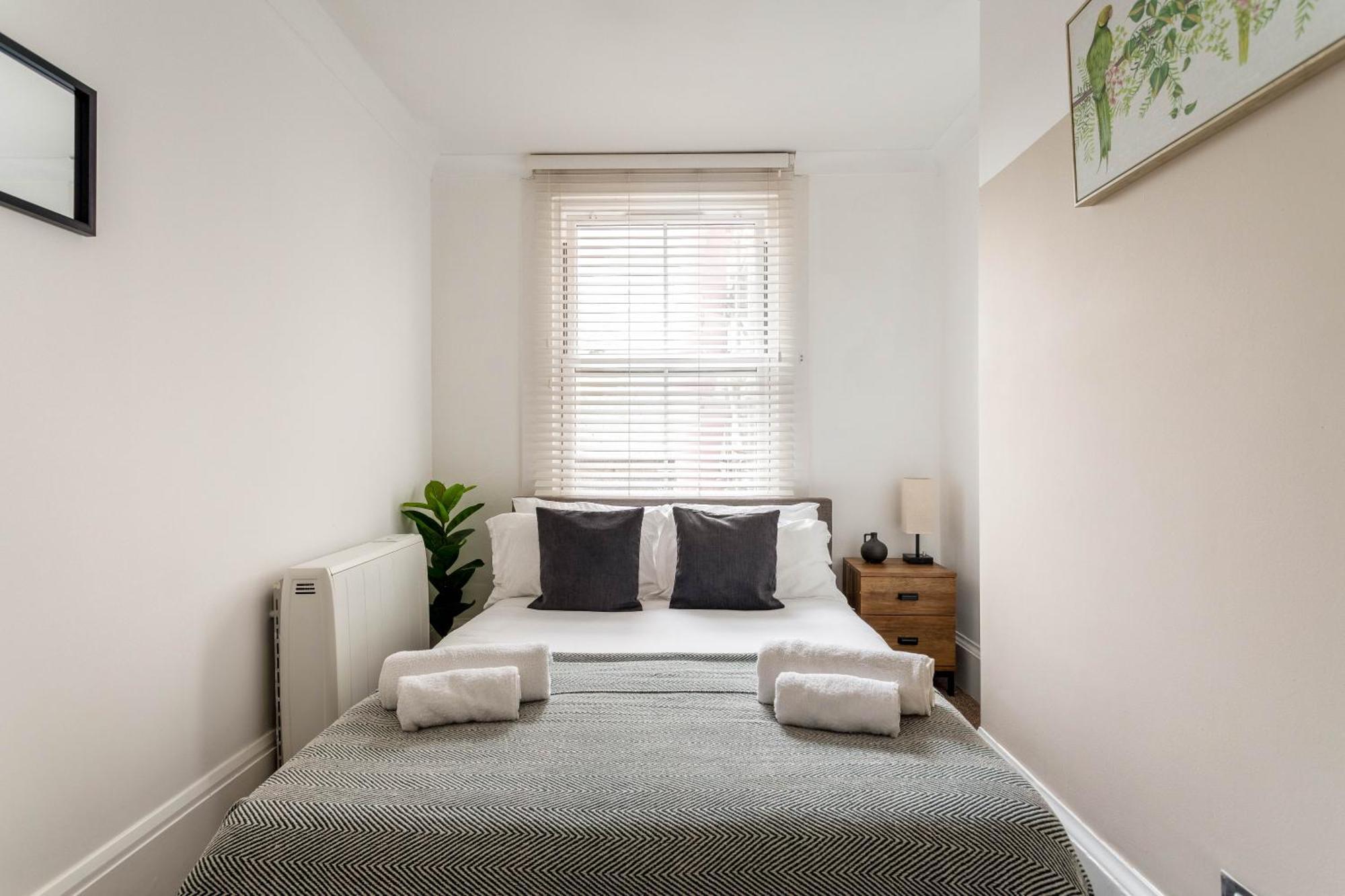 Super - 3 Large Bedrooms - Hosted By Agf * Brighton