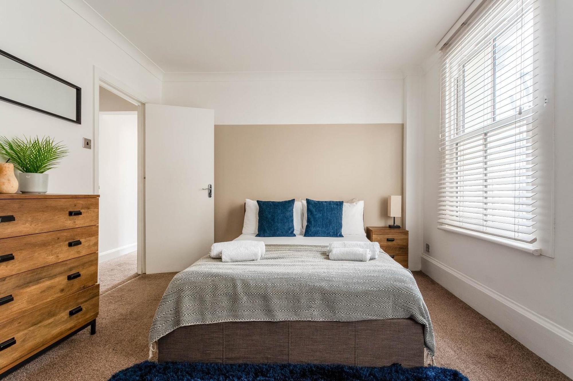 Super - 3 Large Bedrooms - Hosted By Agf Apartment *
